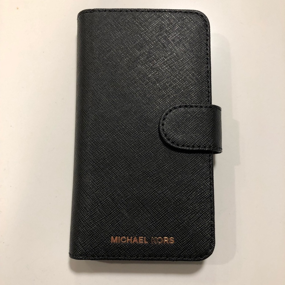 Michael Kors iPhone Holder + Wallet holds iPhone X